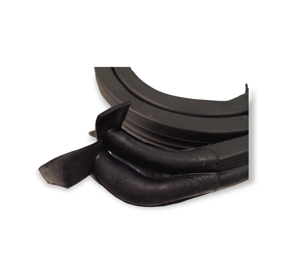 Scout II Windshield frame and hardtop Seal